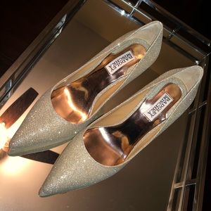 badgley mischka ponder pump heel sz 8